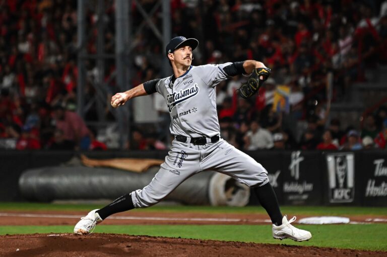 Sultanes pega primero en Durango y toma ventaja en la Serie de Zona