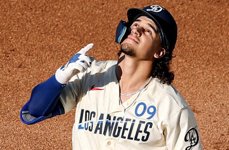 Dodgers remontan y vencen 4-3 a Piratas con reacción en la quinta entrada