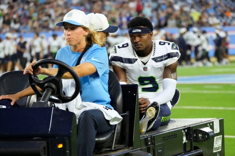 Seahawks pierden a Bud Clark y Mason Richman para toda la temporada 2026
