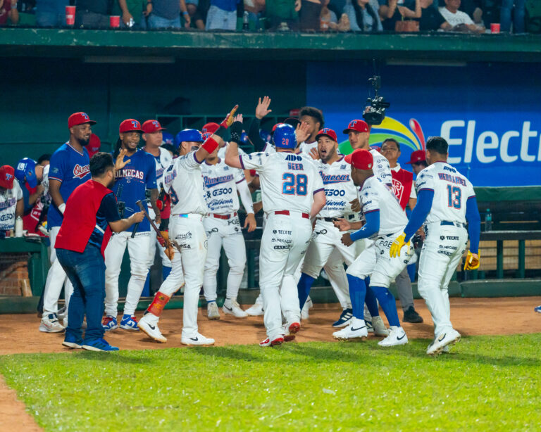 Alan Espinoza deja tendidos a los Guerreros y mete a Olmecas en la Serie de Campeonato