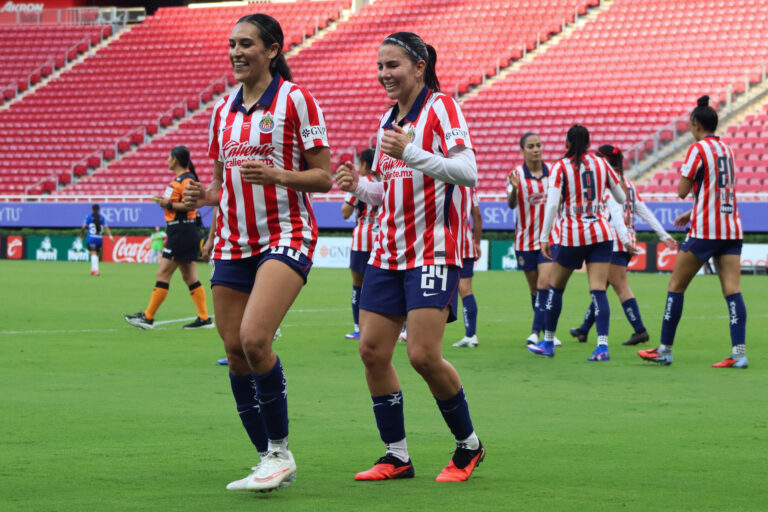 ¡Debut rojiblanco!