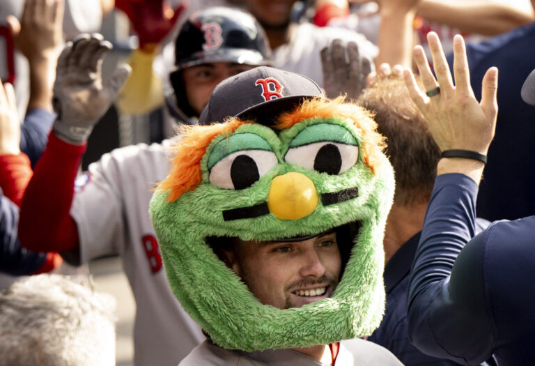 Red Sox castiga tarde a Toronto y se lleva la victoria en Rogers Centre
