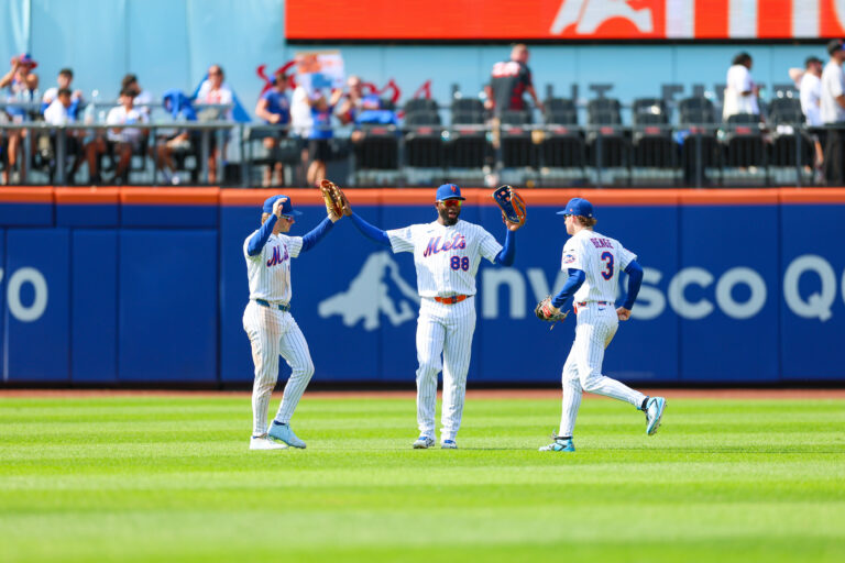 Mets se imponen a Padres con jonrón de Carson Benge