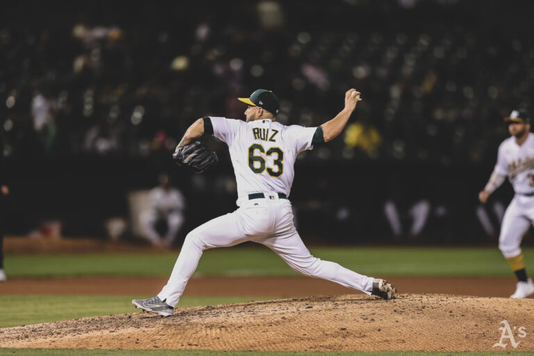 Norge Ruiz se suma al cuerpo de lanzadores de Tomateros de Culiacán