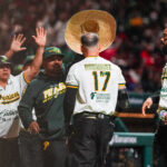 Pericos de Puebla golpea primero y apalea a Diablos Rojos en el Juego 1