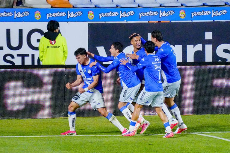 Puebla sorprende a Pachuca y se lleva un triunfo de alarido en el Hidalgo