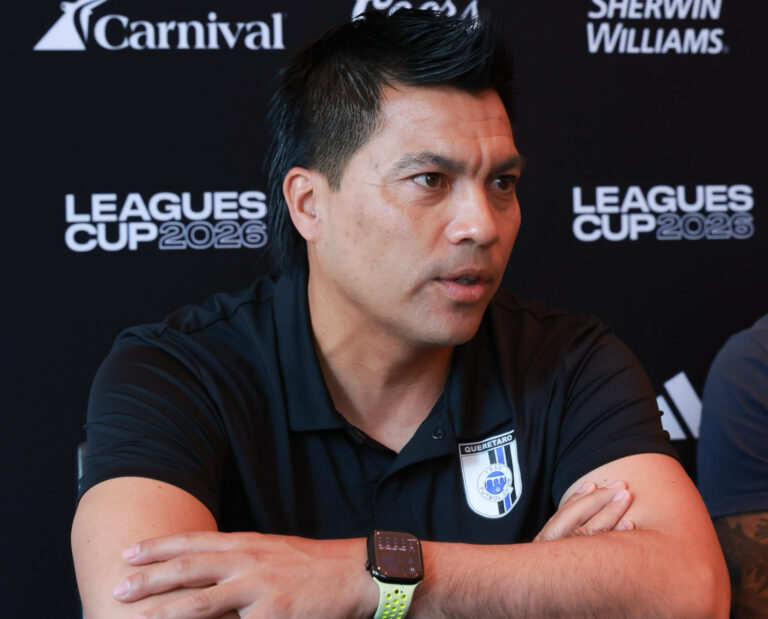 Esteban González destaca aprendizaje de su equipo previo al duelo ante LAFC