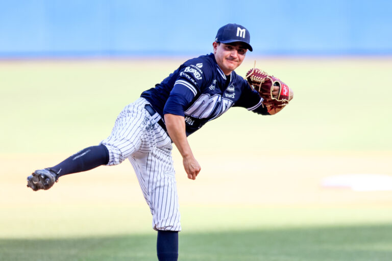 Sultanes a un juego de la final de Zona en la LMB