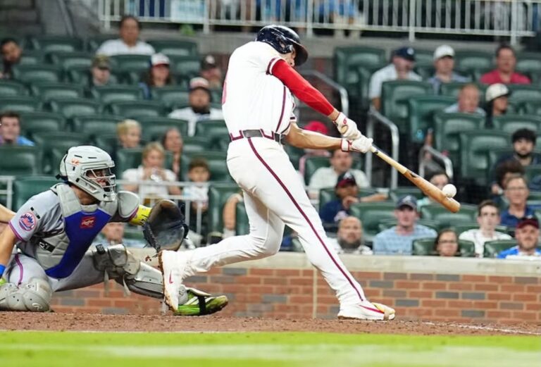 Bravos blanquean a Mets y se mantienen en la cima del Este de la Nacional