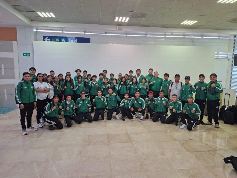 Delegación mexicana de boxeo parte rumbo a España para participar en el BOXAM 2026