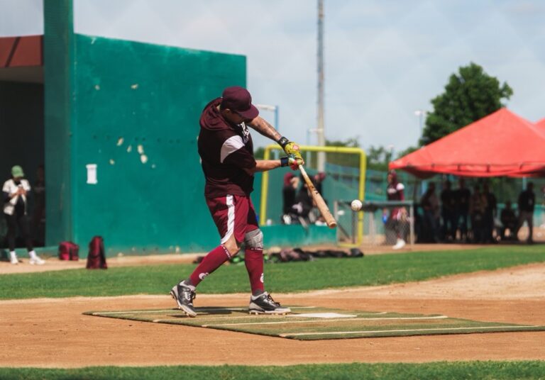 Lorenzo Bundy y Ramiro Peña encabezan las novedades de Tomateros