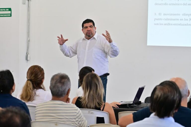 Se capacitan comités municipales en gestión deportiva
