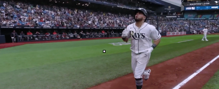Jonathan Aranda pega dos jonrones en paliza de los Rays
