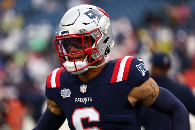 Christian González extiende contrato con los Patriotas