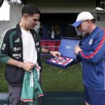 Rafa Márquez visita Verde Valle y se reencuentra con Gabriel Milito