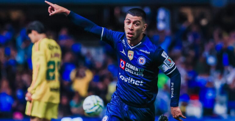 Cruz Azul se queda con el clásico joven