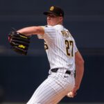 San Diego derrota 3-2 a Washington, Nick Pivetta luce en la lomita