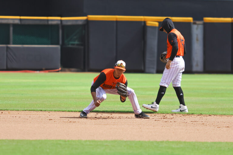Naranjeros sigue afinando detalles en su pretemporada