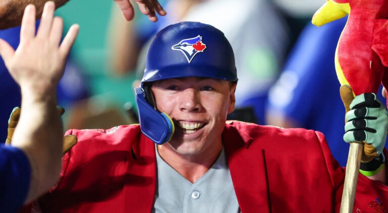 Blue Jays se impone de forma contundente sobre Royals