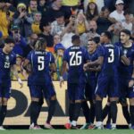 Brasil sobrevive al intercambio de golpes y vence 4-2 a Australia
