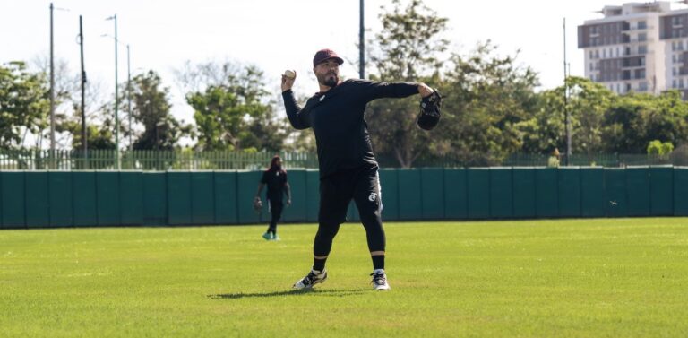 Manny Barreda e Ildefonso Ruíz se suman a la pretemporada de Tomateros