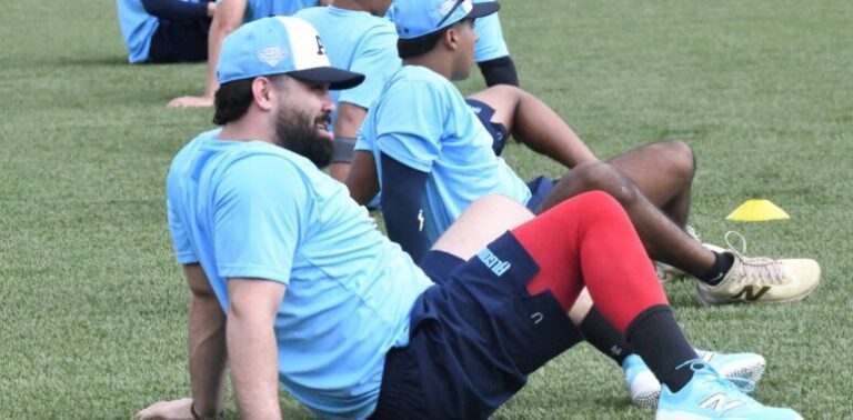 Algodoneros de Guasave inicia pretemporada con 32 jugadores