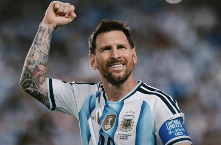 Messi y Quiñones, entre los 30 candidatos al Balón de Oro