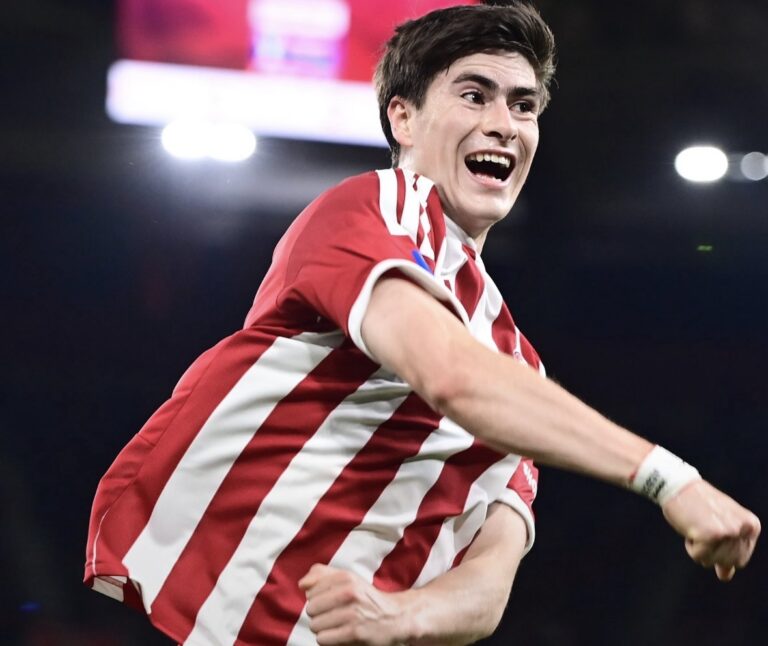 Armando González marca doblete