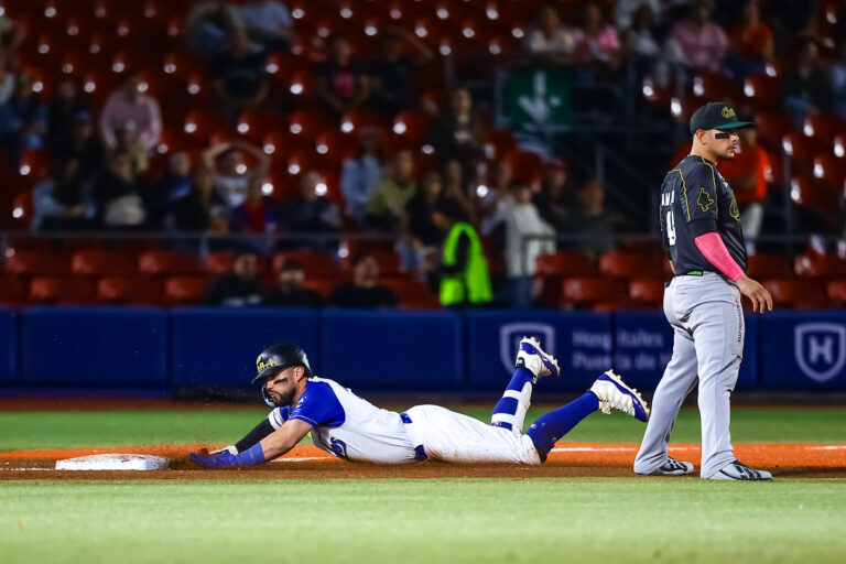 Charros castiga desde la primera entrada y derrota a Cañeros en el arranque de la serie