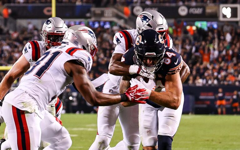 Bears frenan la reacción de Patriots y se imponen en un duelo de 54 puntos