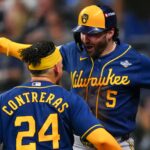Cerveceros aplastan a Rays con ofensiva de 16 imparables