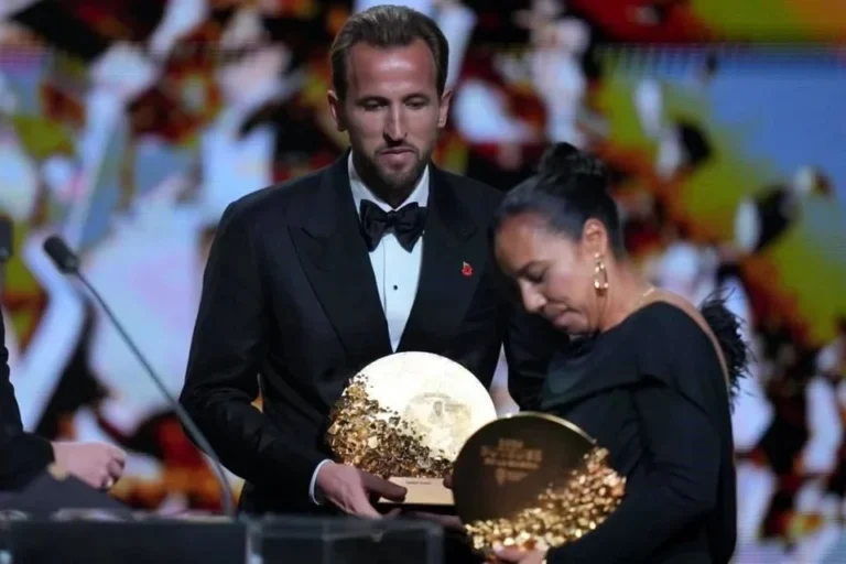 Charlyn Corral alza la voz tras recibir el Balón de Oro: “No le debo nada a nadie”