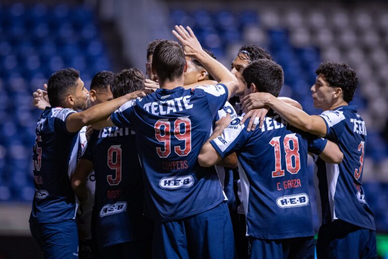 Monterrey de Almeyda aplasta al Puebla y confirma su repunte en la Liga MX