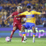Tigres ruge ante Toluca y se queda con un triunfo dramático en la Liga MX