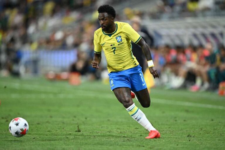 Brasil impone su jerarquía y golea 4-0 a India en amistoso