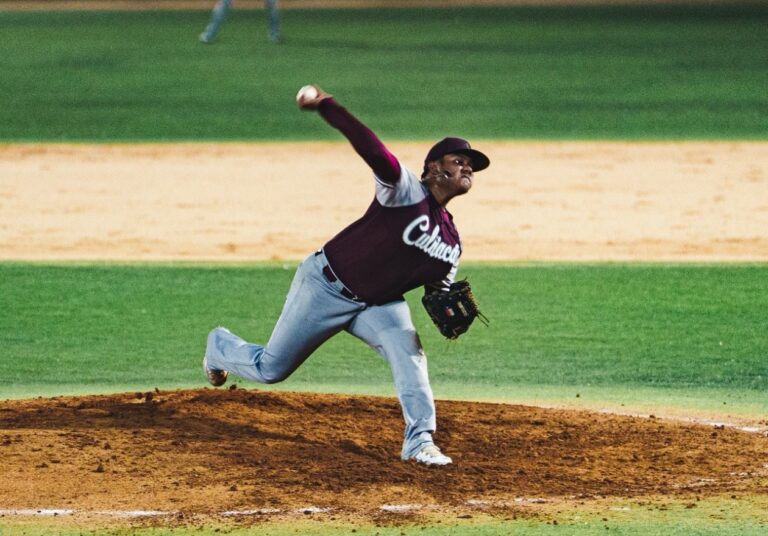 TOMATEROS CIERRA CON PASO PERFECTO EN LOS CABOS TRAS SUPERAR 7-4 A CAÑEROS