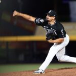 Roel Ramírez cruza la frontera y firma con los Padres de San Diego