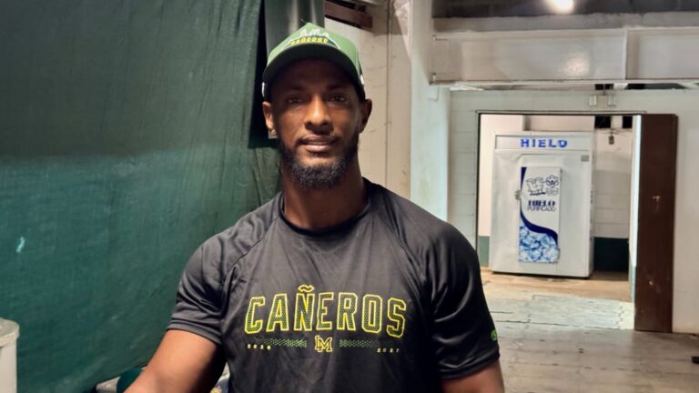 Cañeros reciben a Chris Coste y Yurisbel Gracial en su preparación rumbo a la nueva temporada