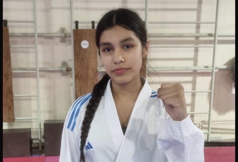 MELANY CÁZARES VIAJA A POLONIA PARA COMPETIR EN EL MUNDIAL JUVENIL DE KARATE