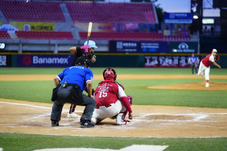 ALGODONEROS VENCE A VENADOS Y SE MANTIENE INVICTO EN LA LMP