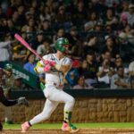CAÑEROS SUFRE, PERO VENCE A TOMATEROS Y CONSIGUE SU PRIMER TRIUNFO