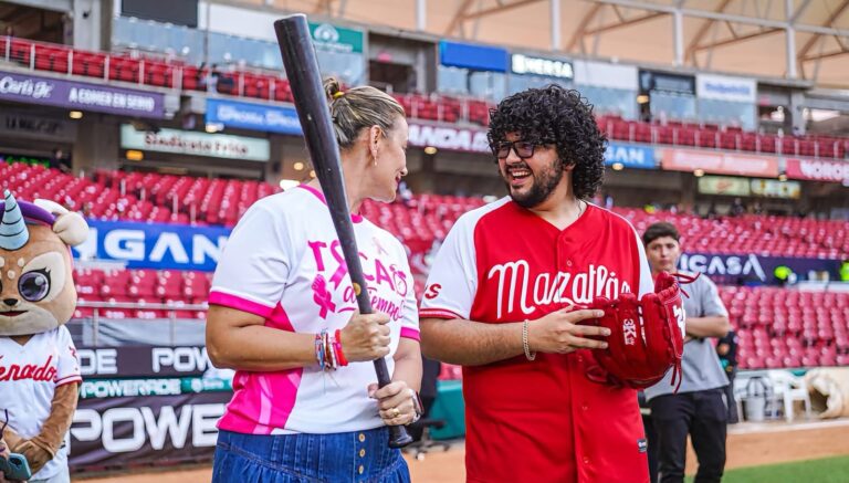 VENADOS DE MAZATLÁN SE UNE A LA LUCHA CONTRA EL CÁNCER DE MAMA CON SU SERIE ROSA