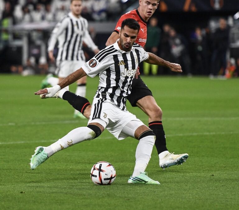 Juventus rescata el empate ante Rennes en un duelo de cuatro goles
