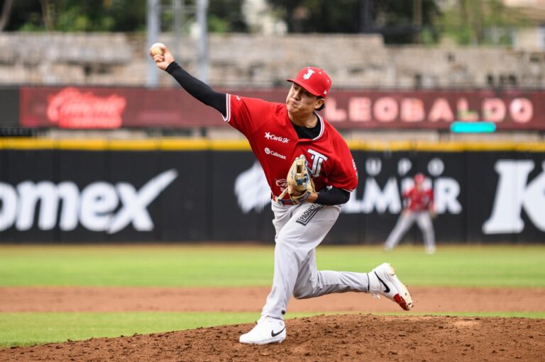 Randy Acosta transforma una lesión en oportunidad y cumple su sueño con Toros de Tijuana