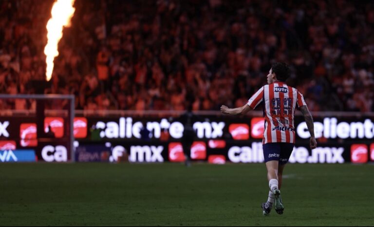 CHIVAS Y ATLANTE REVIVEN UNA HISTÓRICA RIVALIDAD; SE REENCONTRARÁN 12 AÑOS DESPUÉS EN LA LIGA MX